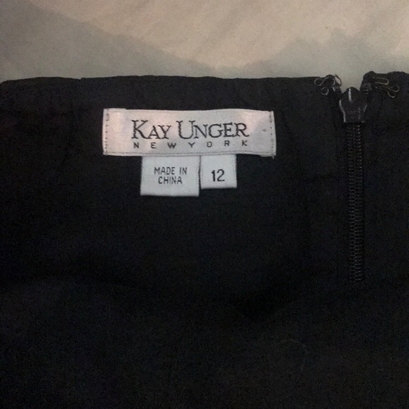 Suit jacket and skirt - Picture 2 of 4